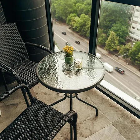Oasis Apartment Chisinau